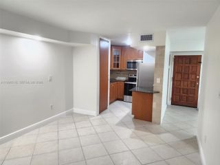 1800 NW 24th Ave 415, Miami, FL 33125