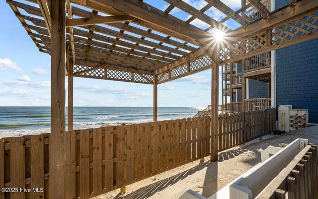 2224 New River Inlet Road 240, North Topsail Beach, NC 28460