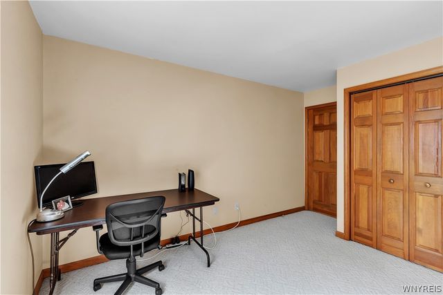 5249 Paddock Lane, Lewiston, NY 14092