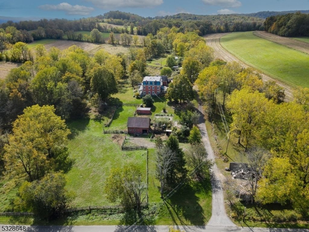 17 Havens Rd, Wantage Twp., NJ 07461