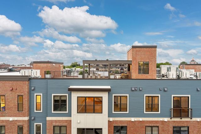 99 Foundry Place 308, Portsmouth, NH 03801