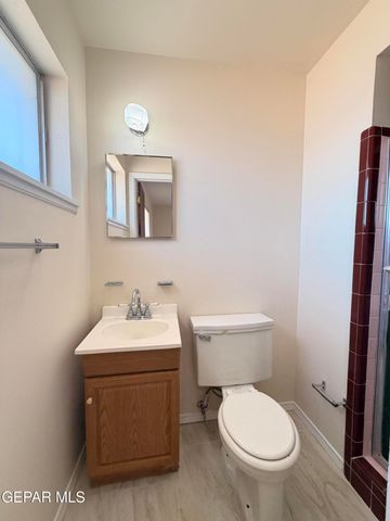 5726 Waycross Avenue, El Paso, TX 79924
