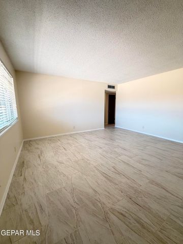 5726 Waycross Avenue, El Paso, TX 79924