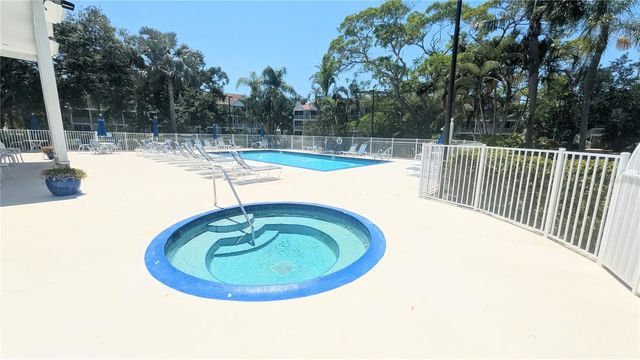 850 S TAMIAMI TRAIL 409, Sarasota, FL 34236