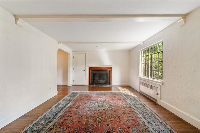 21 Whittlesey Rd, Newton, MA 02459