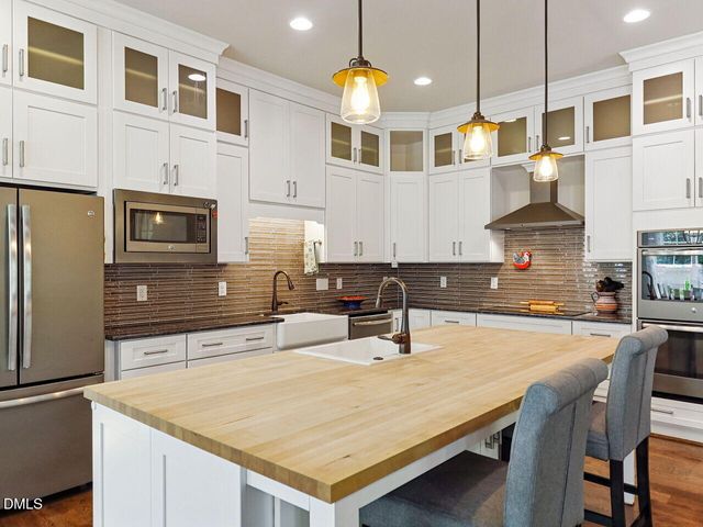 209 Porcino Lane, Holly Springs, NC 27540