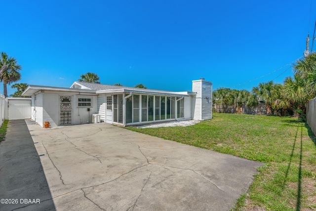 24 Briggs Drive, Ormond Beach, FL 32176