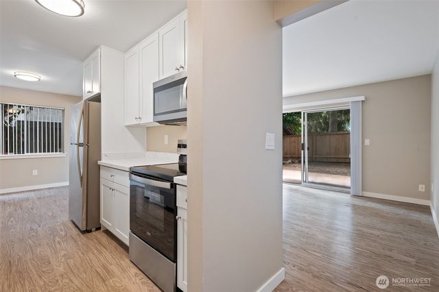 11521 Greenwood Avenue N, Seattle, WA 98133