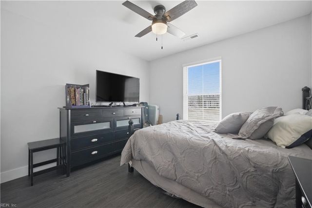 152 Pier Landing LOOP, South Mills, NC 27976