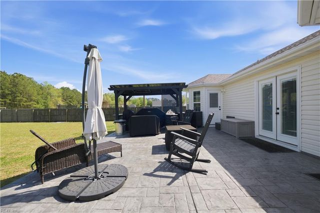 152 Pier Landing LOOP, South Mills, NC 27976
