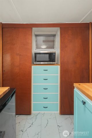 51 N Bennett Lane, Lilliwaup, WA 98555