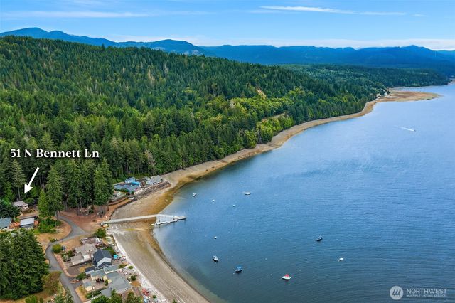51 N Bennett Lane, Lilliwaup, WA 98555