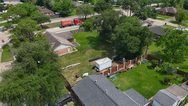 6126 Iron Rock Street, Houston, TX 77087