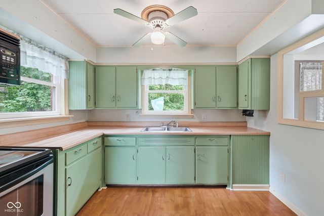 10942 S County Road 0, Clayton, IN 46118