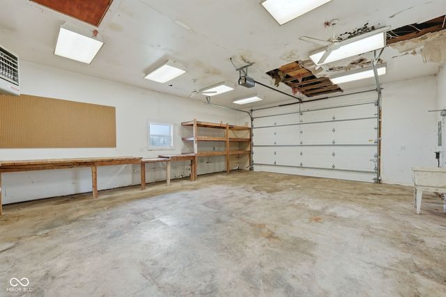 10942 S County Road 0, Clayton, IN 46118
