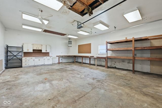 10942 S County Road 0, Clayton, IN 46118