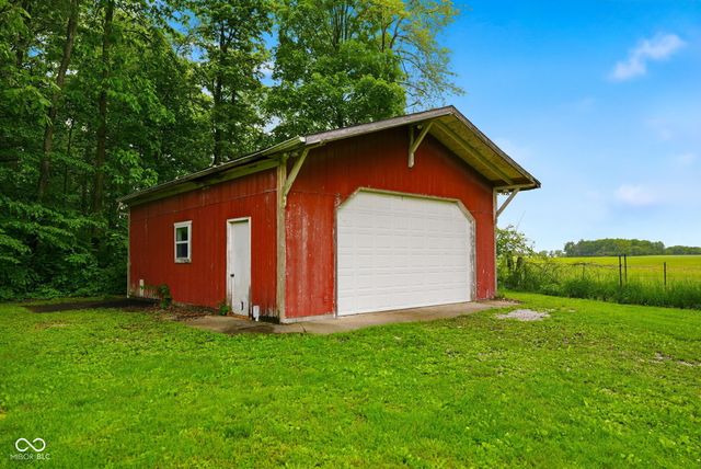 10942 S County Road 0, Clayton, IN 46118
