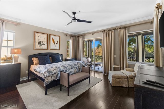 2864 Tiburon BLVD E 102, Naples, FL 34109