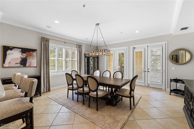 2864 Tiburon BLVD E 102, Naples, FL 34109