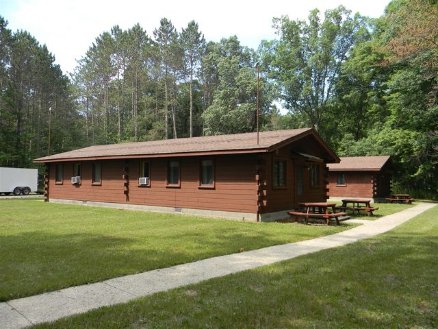 1306 N Tippy Dam Road, Wellston, MI 49689