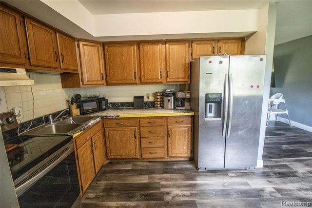10340 Farrand Road, Montrose, MI 48457