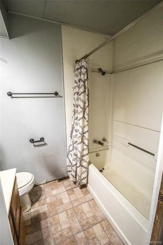 10340 Farrand Road, Montrose, MI 48457