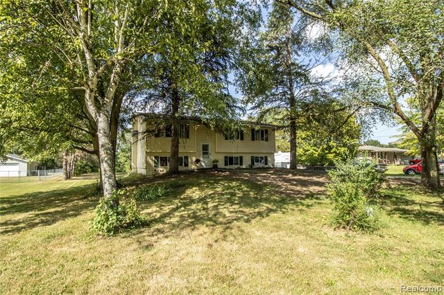 10340 Farrand Road, Montrose, MI 48457