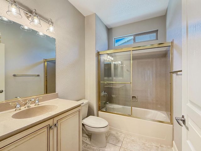 212 Quail Covey Ct, Lincoln, CA 95648