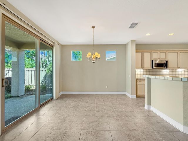 212 Quail Covey Ct, Lincoln, CA 95648