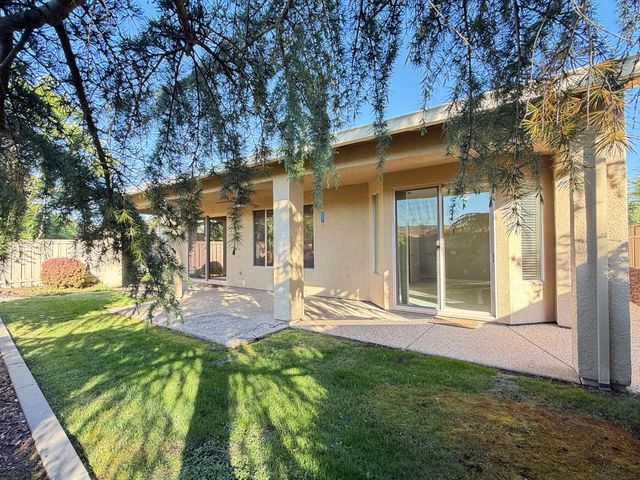 212 Quail Covey Ct, Lincoln, CA 95648