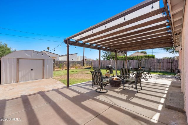 5619 W GARDENIA Avenue, Glendale, AZ 85301