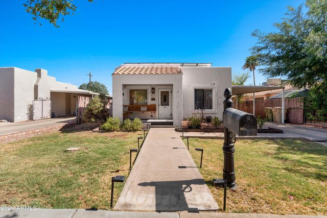 5619 W GARDENIA Avenue, Glendale, AZ 85301