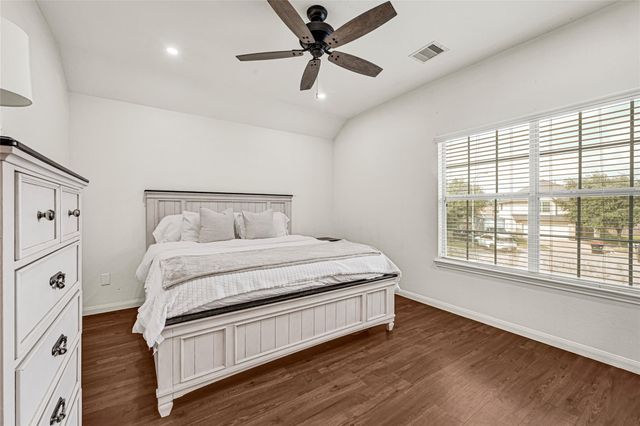 914 Redcrest Springs Court, Houston, TX 77073