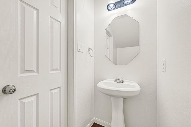 914 Redcrest Springs Court, Houston, TX 77073