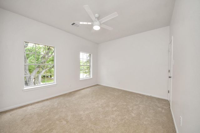 7130 Glenwood Dr, Sugar Land, TX 77479