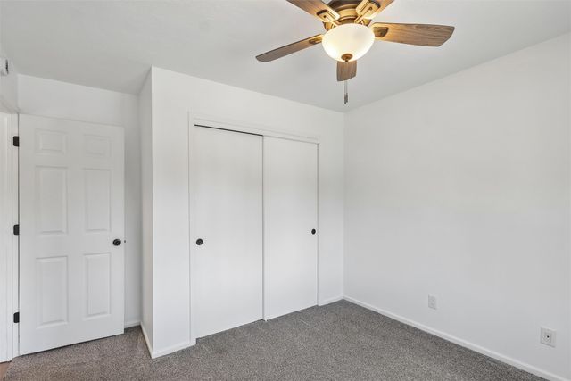 817 E Hackley Avenue, Des Moines, IA 50315