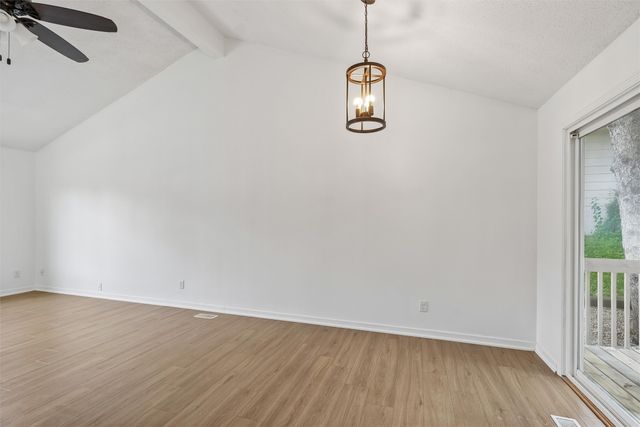 817 E Hackley Avenue, Des Moines, IA 50315