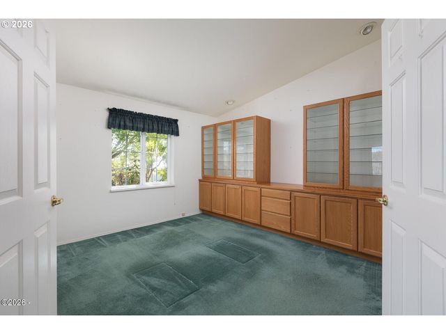 4625 Ne VOYAGE Ave, Lincoln City, OR 97367