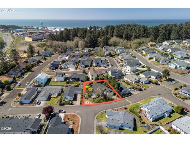 4625 Ne VOYAGE Ave, Lincoln City, OR 97367