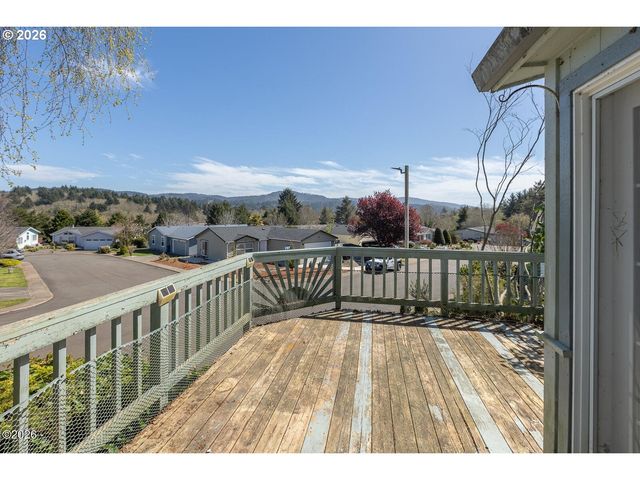 4625 Ne VOYAGE Ave, Lincoln City, OR 97367