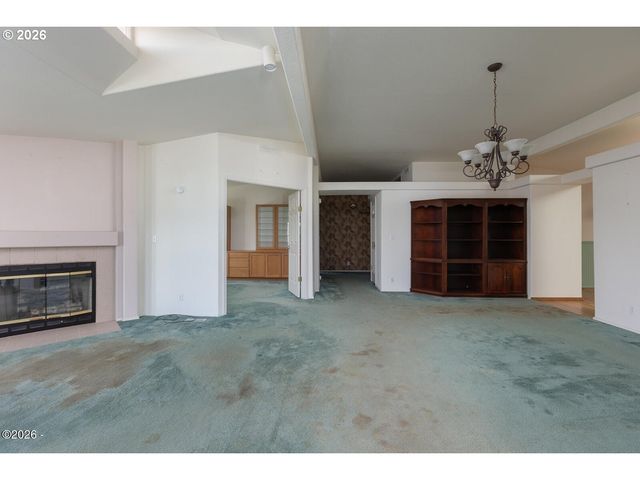 4625 Ne VOYAGE Ave, Lincoln City, OR 97367