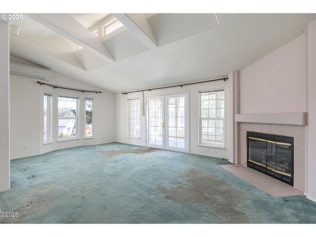 4625 Ne VOYAGE Ave, Lincoln City, OR 97367
