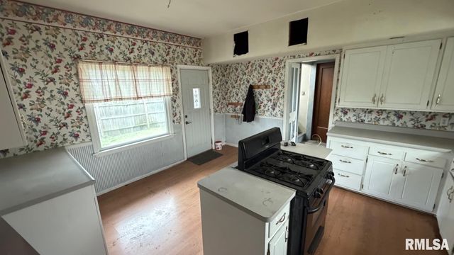 726 PARK Avenue, Pekin, IL 61554