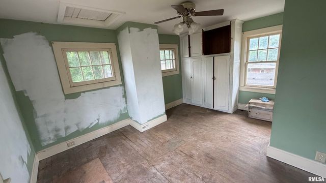 726 PARK Avenue, Pekin, IL 61554