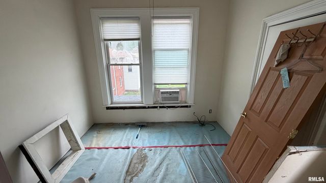 726 PARK Avenue, Pekin, IL 61554