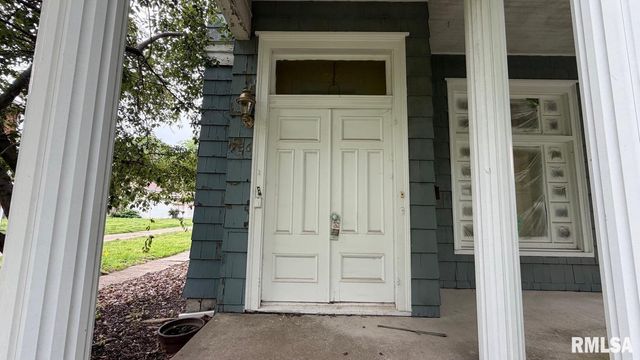 726 PARK Avenue, Pekin, IL 61554