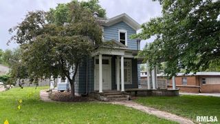 726 PARK Avenue, Pekin, IL 61554