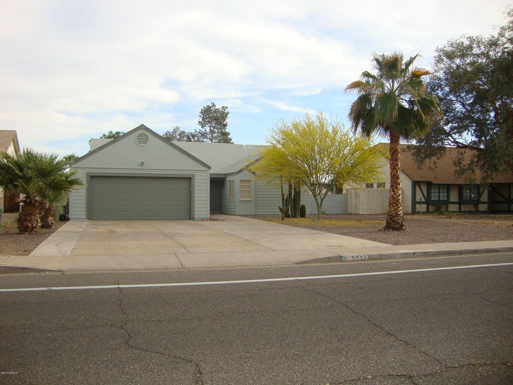 5533 W CHOLLA Street, Glendale, AZ 85304