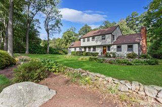 66 Beaver Pond Road, Madison, CT 06443