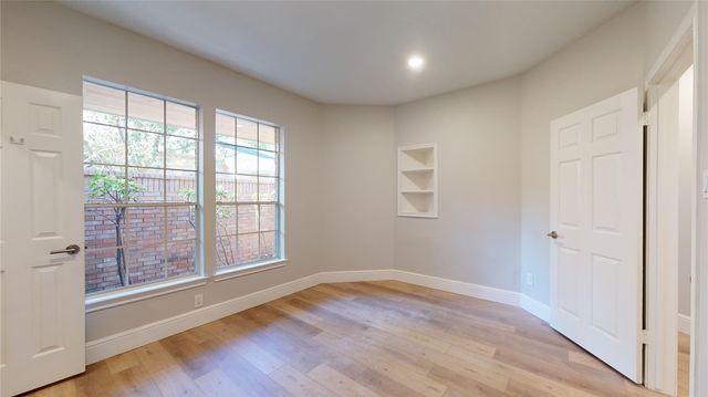 3 Gingerwilde Place, The Woodlands, TX 77381